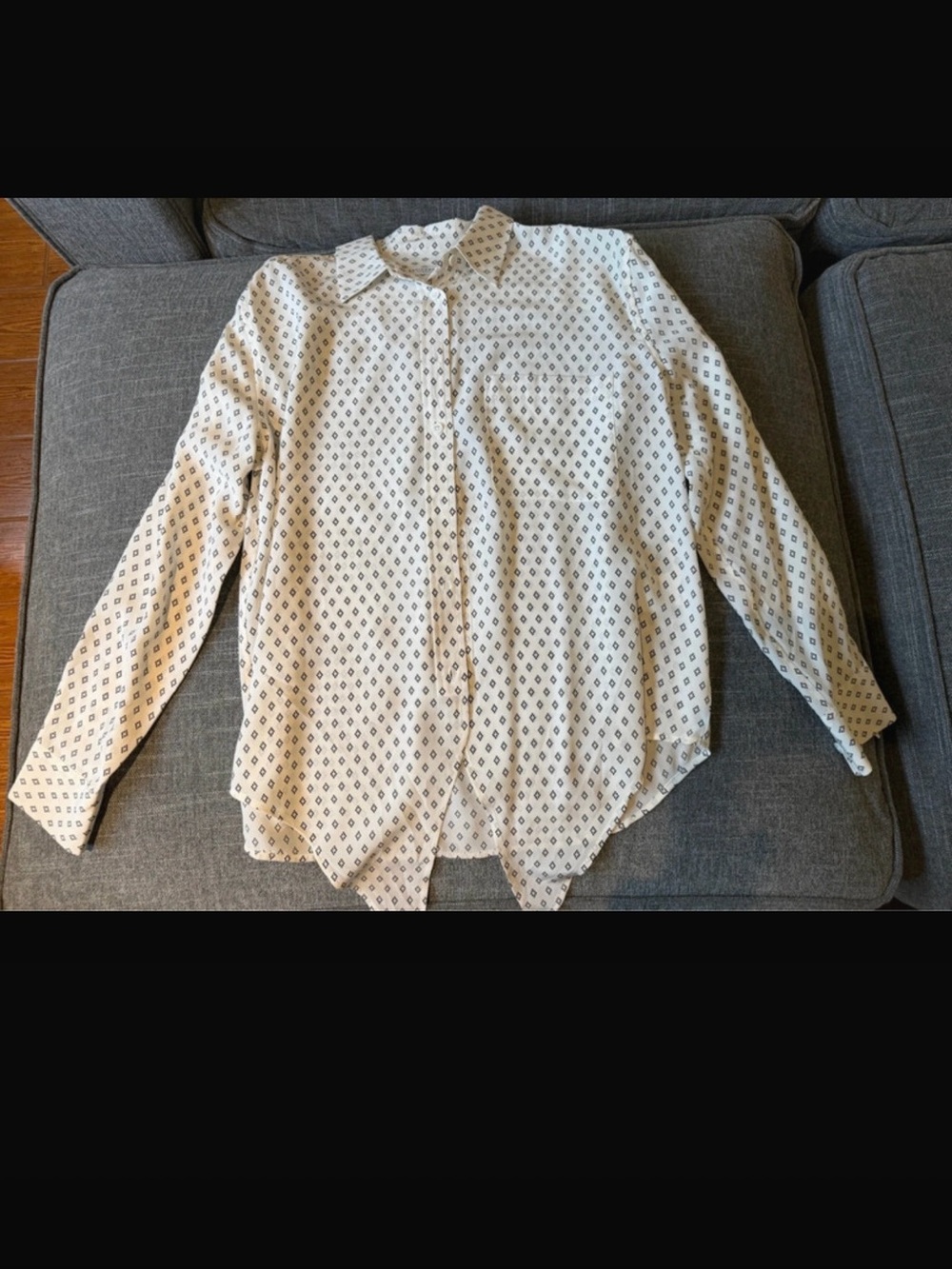 Equipment White Patterned Long-Sleeve Button-Up Shirt